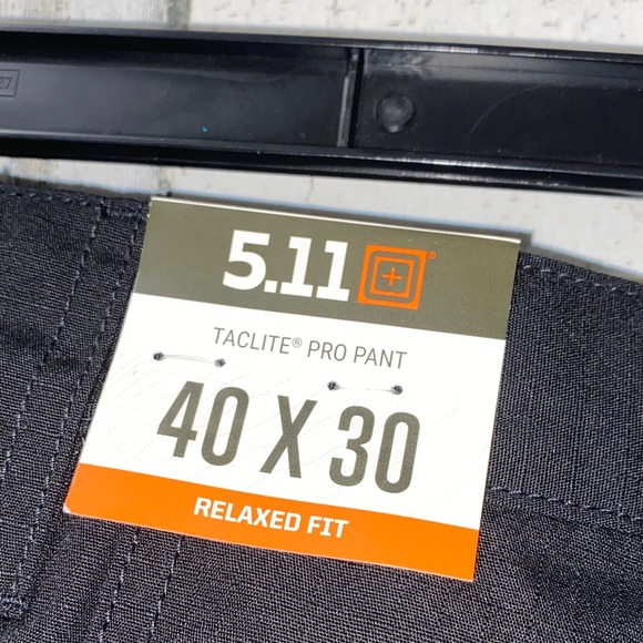 5.11 Tactical Men's Dark Cargo Pants - Picture 4 of 6